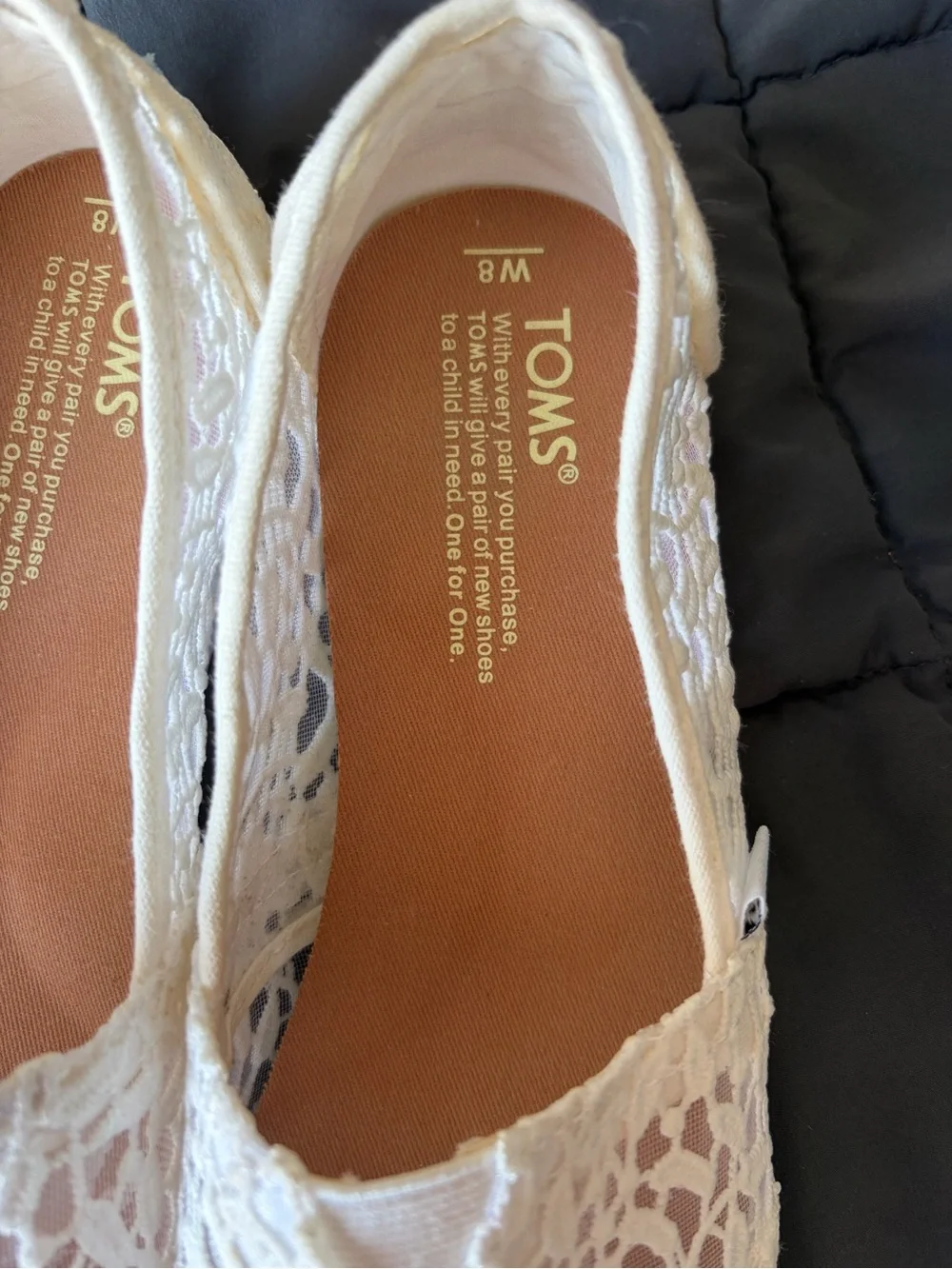 TOMS Women's Ivory Lace Slip-On Flats